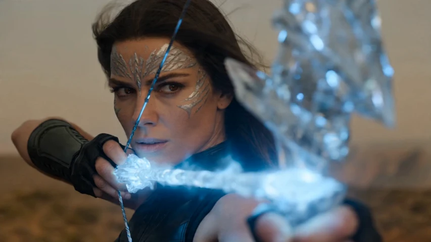 The Silver Huntress: Obsidian Dawn